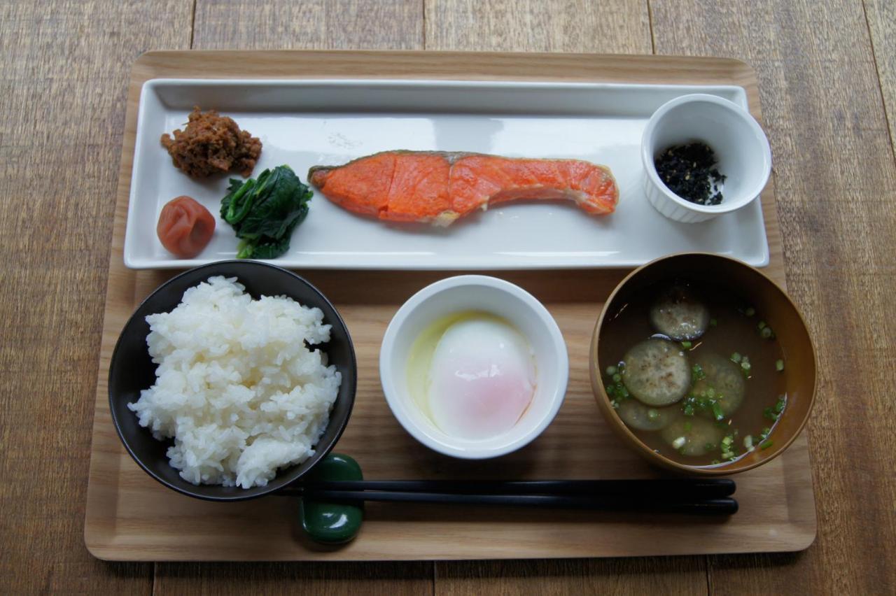 Lodger Hostel And Restaurant Matsusaka Exterior photo